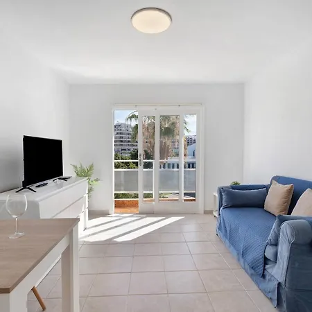 Apt Cristian Playa Apartment Arona (Tenerife)